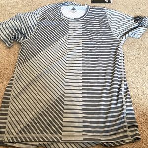 Nwt, men’s size small Adidas dry fit shirt